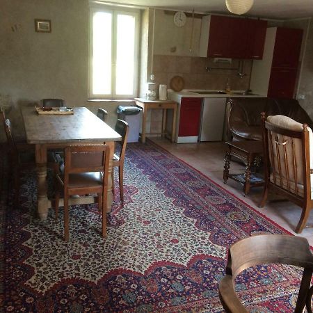 Maison Du Fermier Epineuil-le-Fleuriel Buitenkant foto