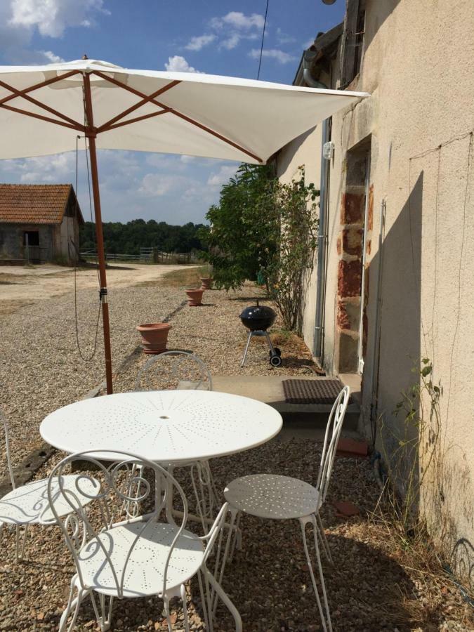 Maison Du Fermier Epineuil-le-Fleuriel Buitenkant foto